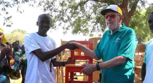Dr. Zakarea Al-Hassan Balure (Manager of Bliss Eye Care) and Peter Hans Roost, an executive member of Ghana Vision